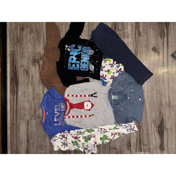 Carter's Other - Boys 3T Clothes Bundle‎ Spidey Santa Sweater Tee Pants Pajamas Button Up Hulk